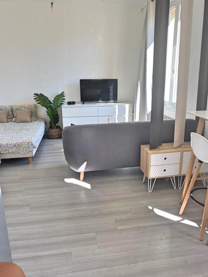Appartements Cosy Au Centre De La Seyne-Sur-Mer Ngoại thất bức ảnh